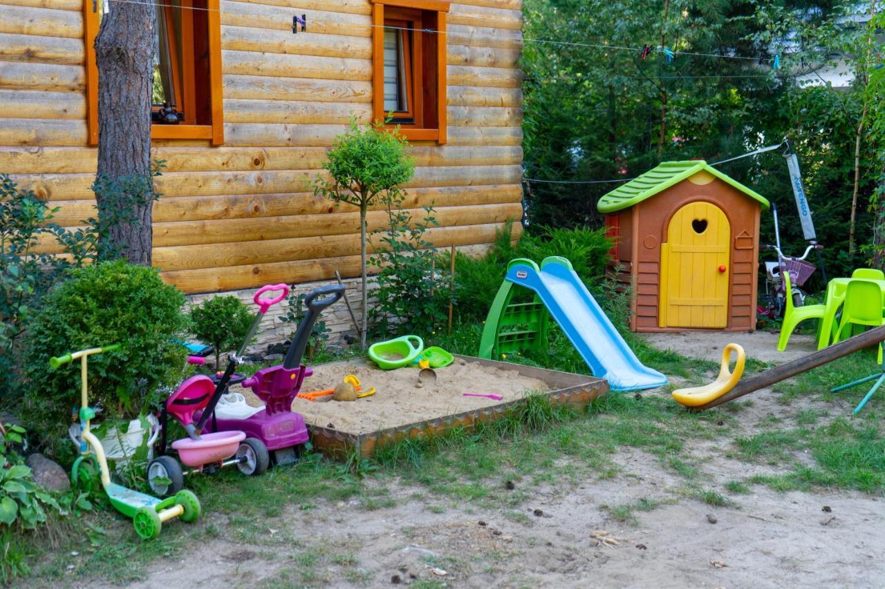 Domek W Ogrodzie Caloroczny 800M Od Parku Wodnego Suntago Ranczo Gold Mania Krzyzowka  Exterior photo
